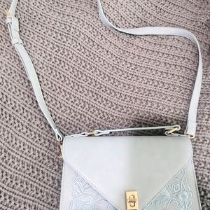 Elegant Blue Crossbody Bag